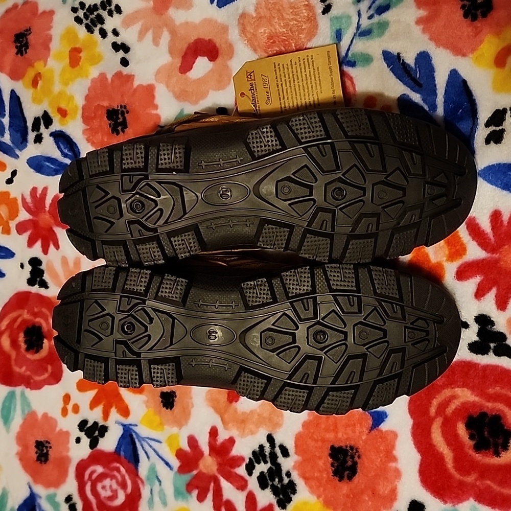 MENS Avalanche Hiking Boots - Picture 4 of 5